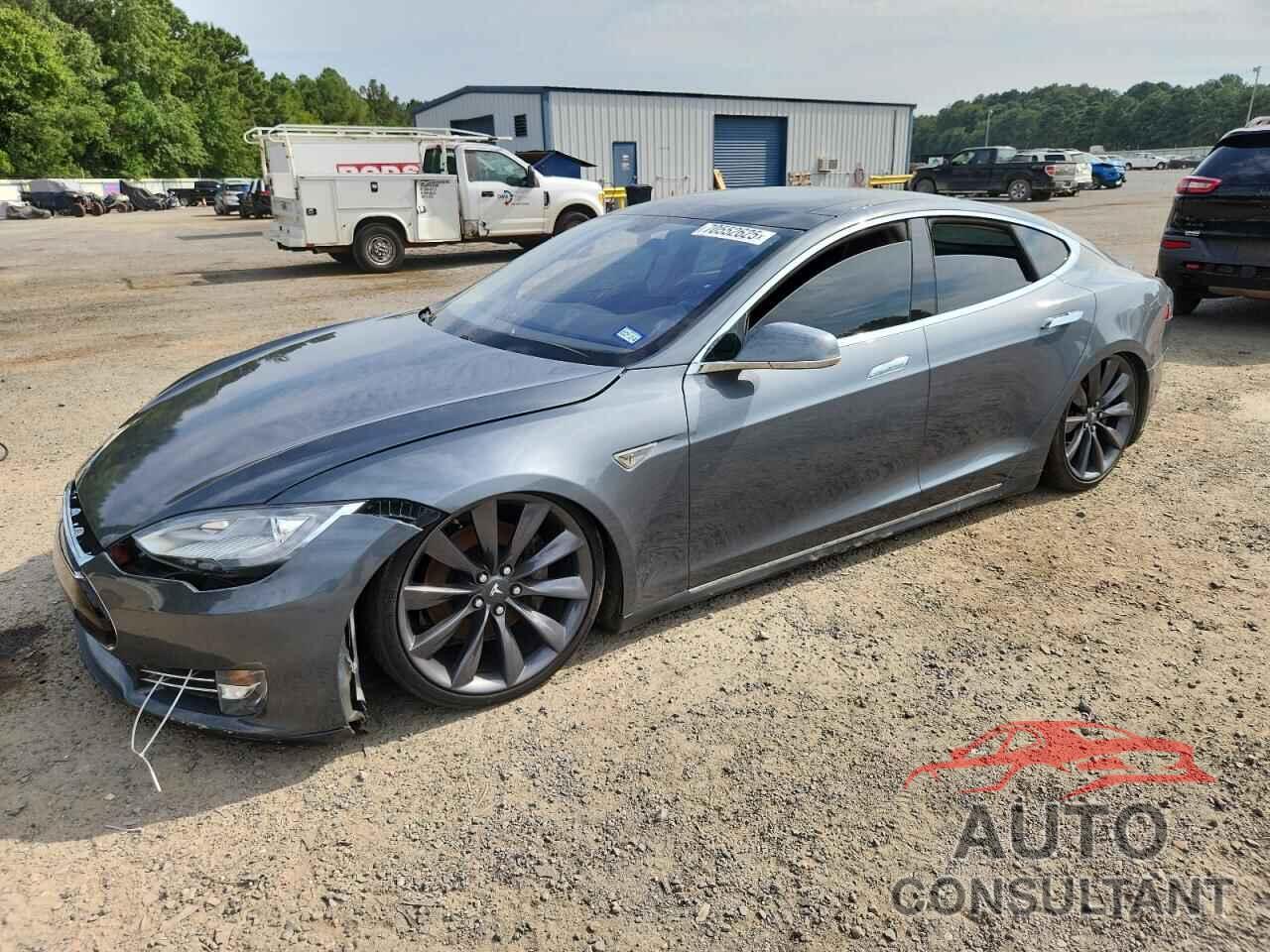TESLA MODEL S 2013 - 5YJSA1DP7DFP05582