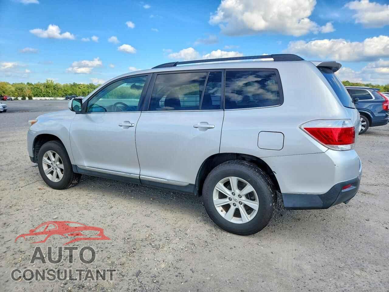 TOYOTA HIGHLANDER 2012 - 5TDBK3EH3CS153718