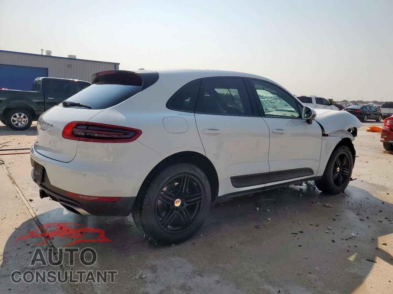 PORSCHE MACAN 2018 - WP1AA2A58JLB04662