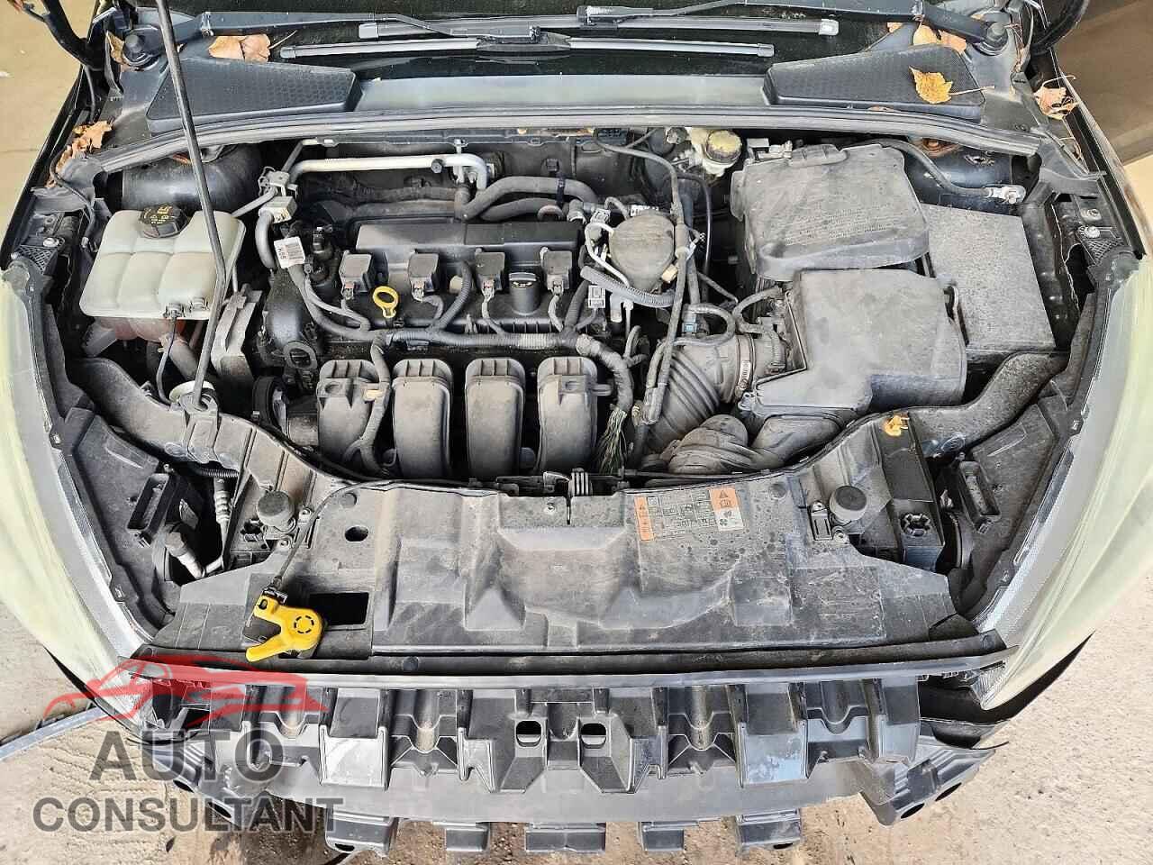 FORD FOCUS 2015 - 1FADP3F21FL200891