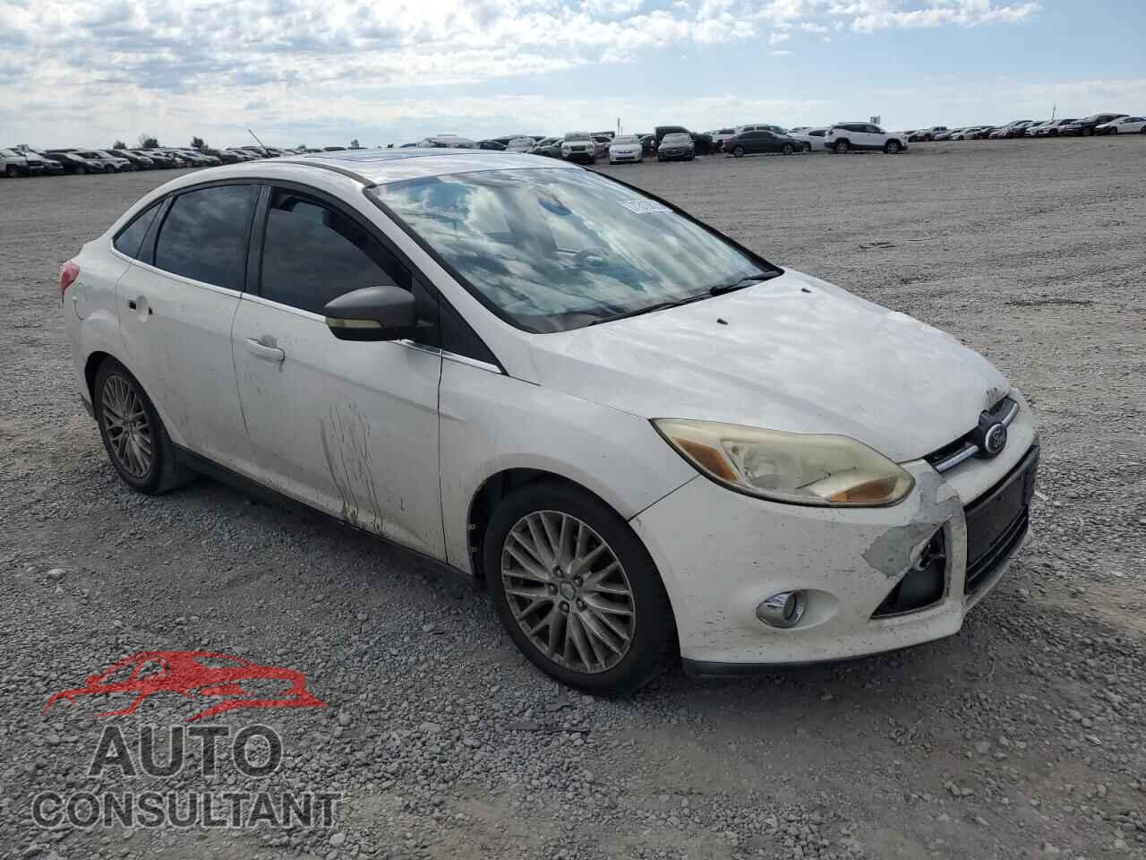 FORD FOCUS 2012 - 1FAHP3H22CL245221