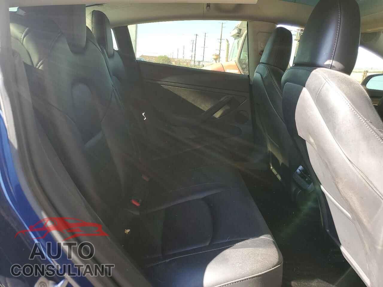 TESLA MODEL 3 2023 - 5YJ3E1EA3PF542534