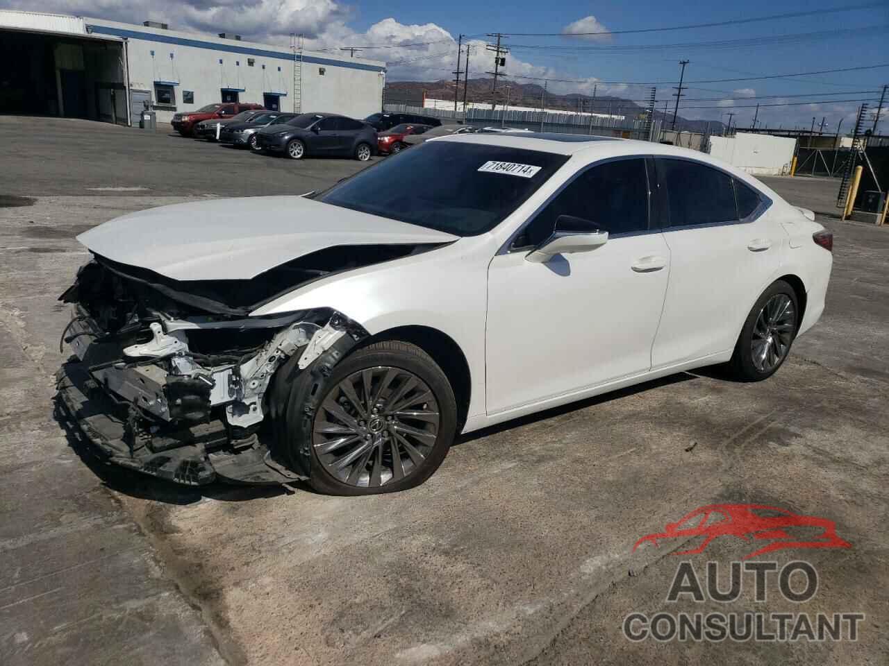 LEXUS ES300 2024 - 58AEA1C16RU045421