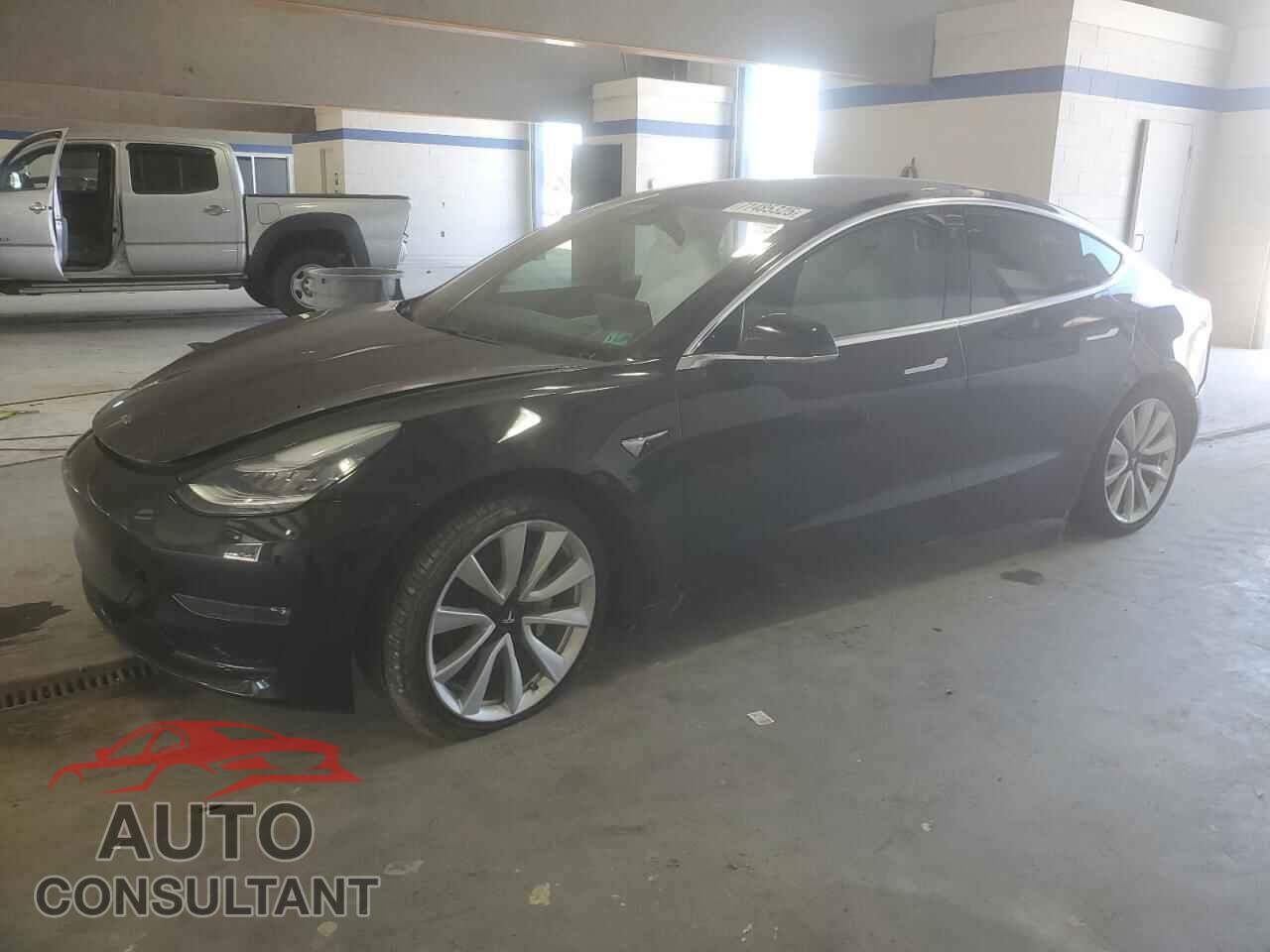 TESLA MODEL 3 2018 - 5YJ3E1EB3JF097065