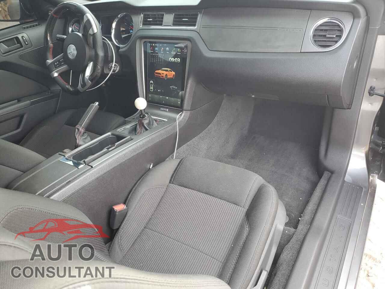 FORD MUSTANG 2014 - 1ZVBP8CF4E5286459