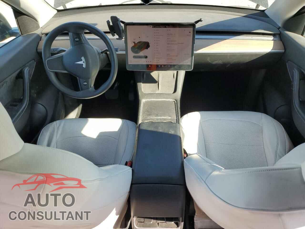 TESLA MODEL Y 2022 - 7SAYGDEEXNF381894