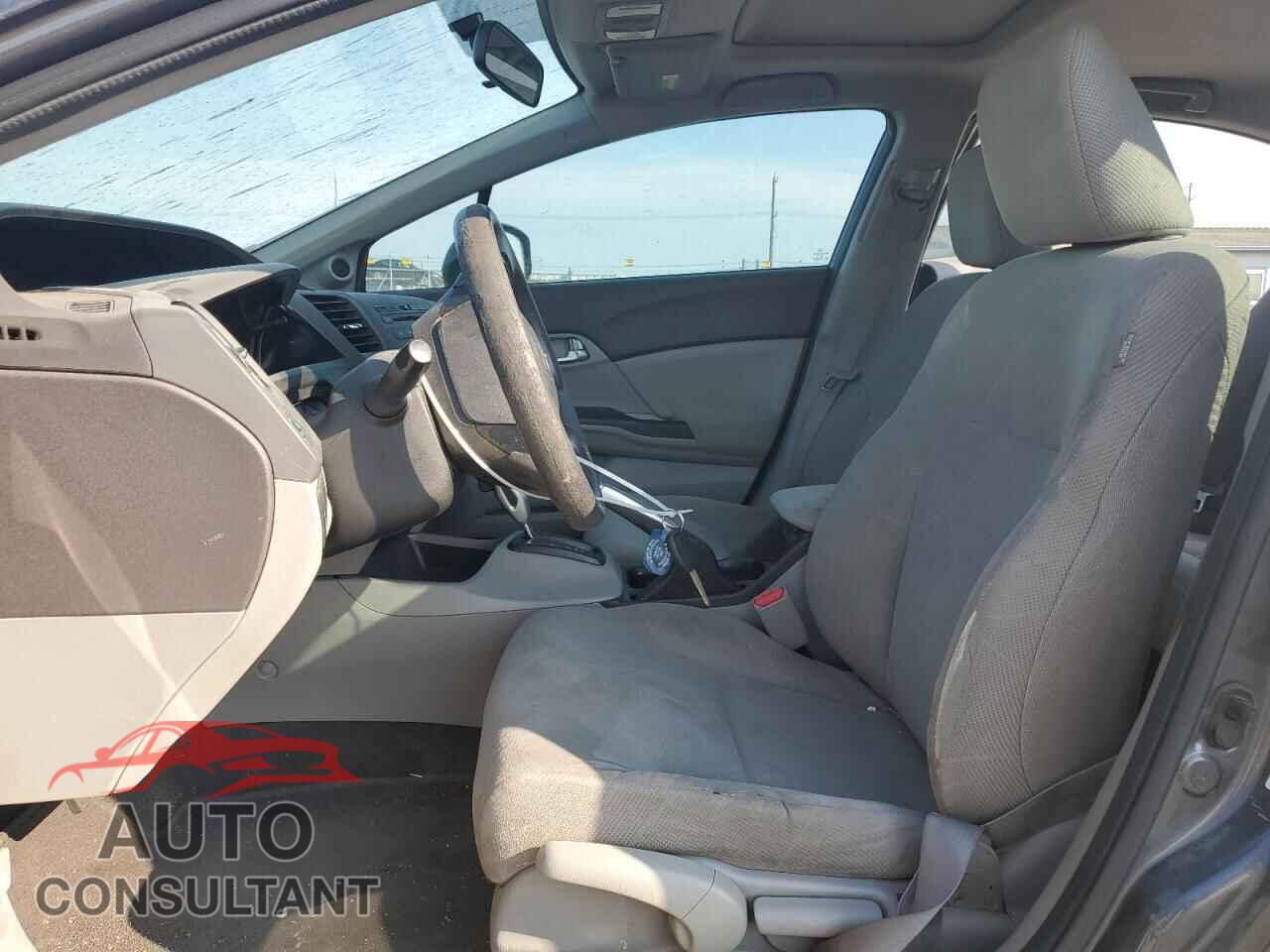 HONDA CIVIC 2012 - 2HGFB2F86CH597931