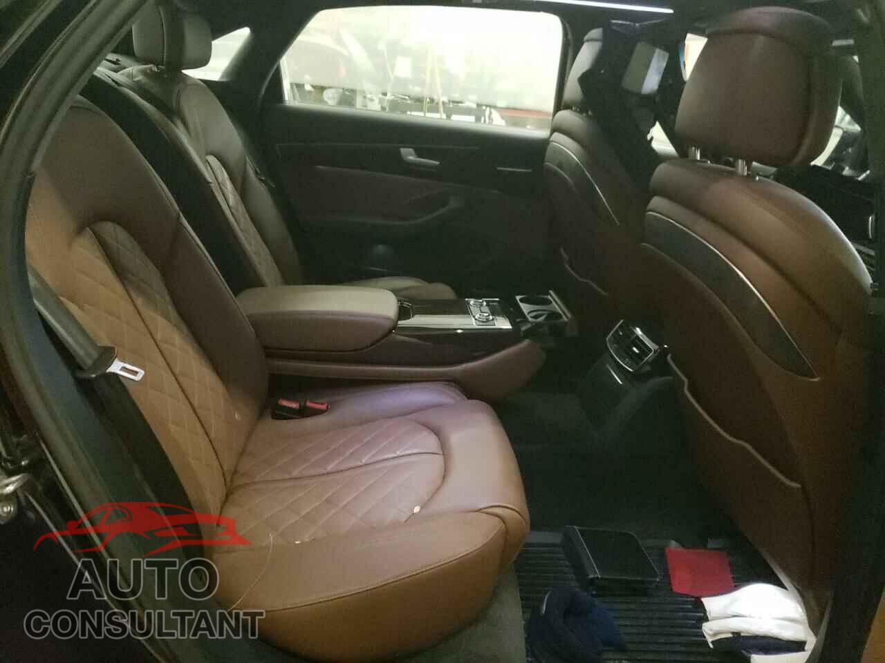AUDI A8 2016 - WAU43AFD9GN010142