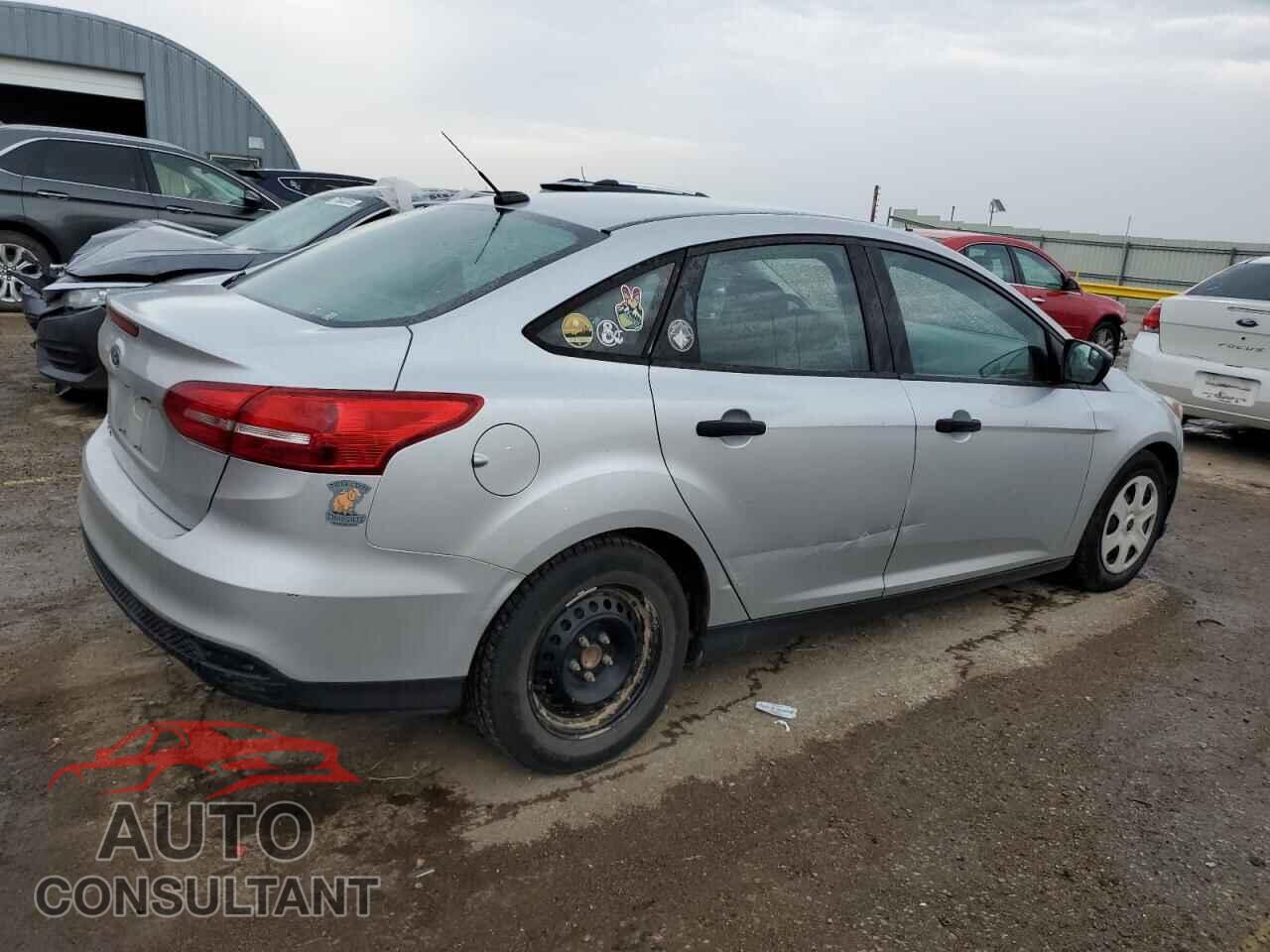 FORD FOCUS 2018 - 1FADP3E20JL236212