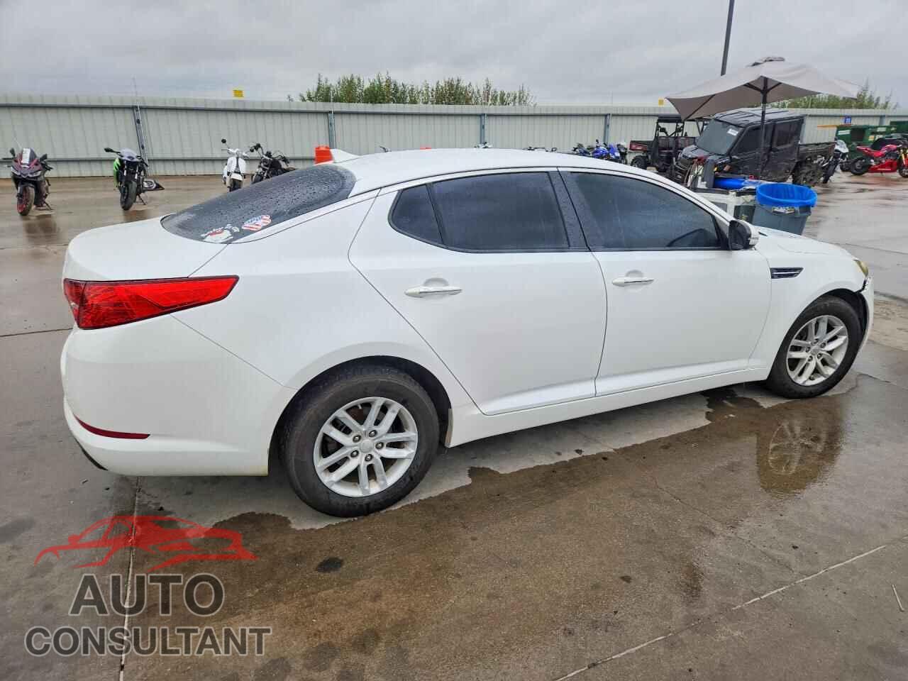 KIA OPTIMA 2013 - KNAGM4A78D5308271
