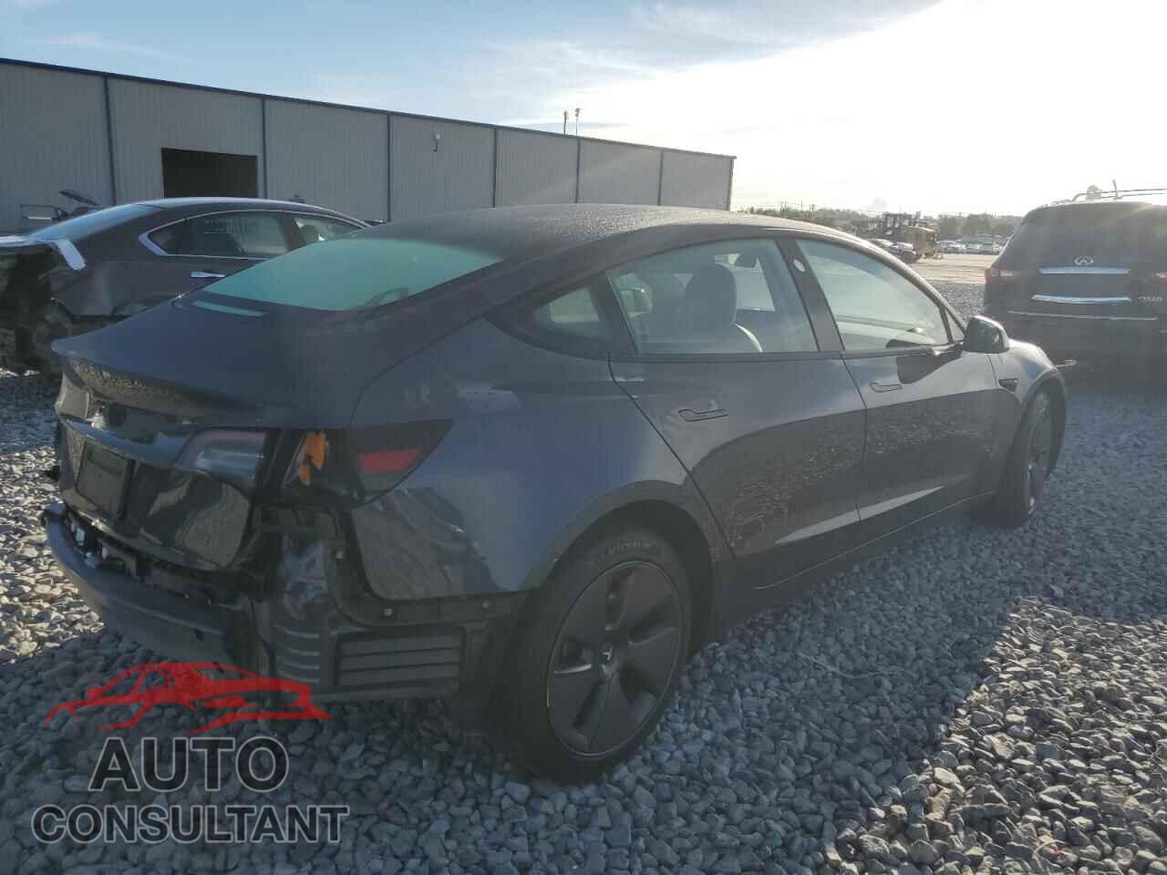 TESLA MODEL 3 2023 - 5YJ3E1EA9PF604048