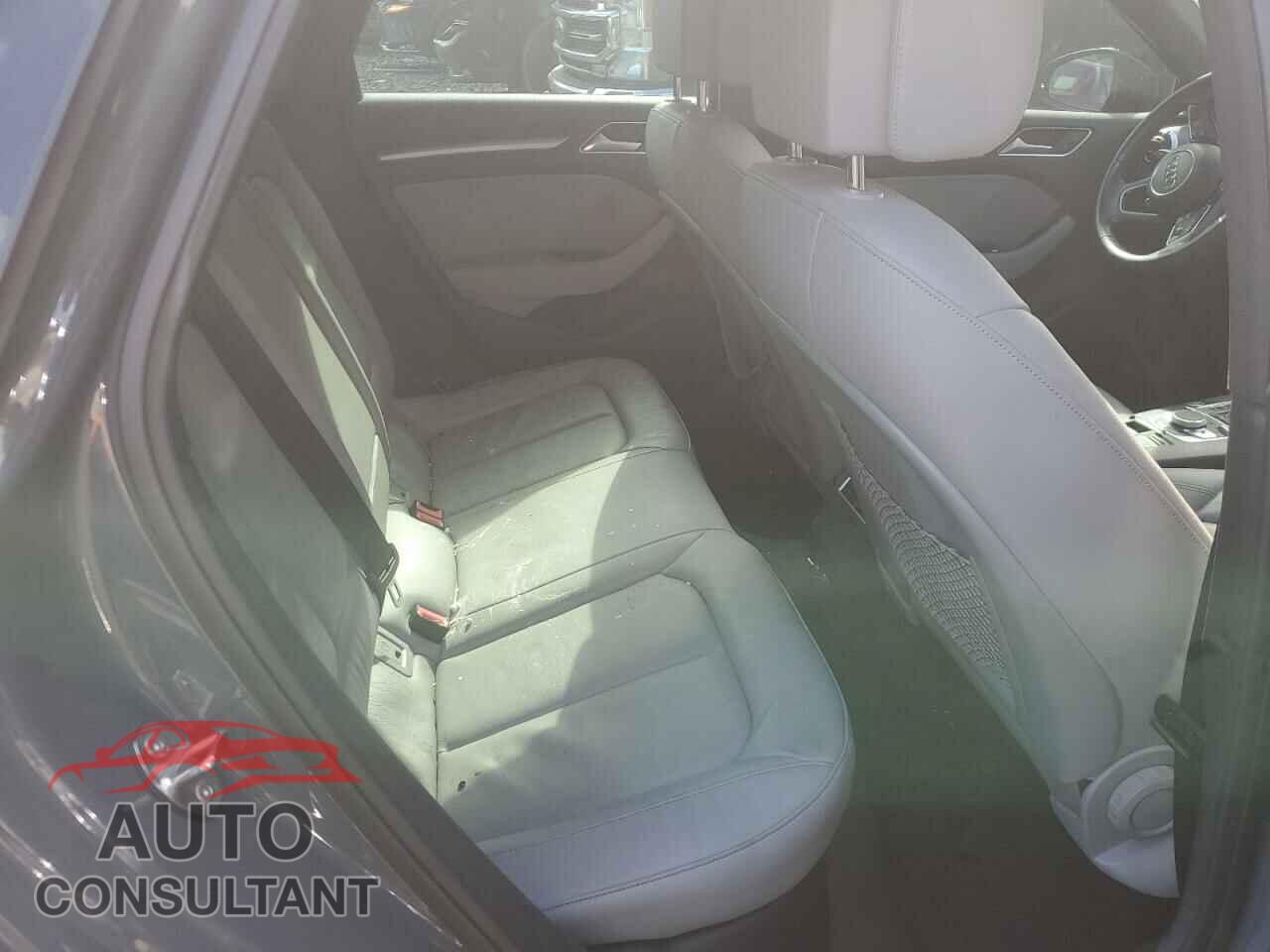 AUDI A3 2017 - WAUB8GFF1H1009931