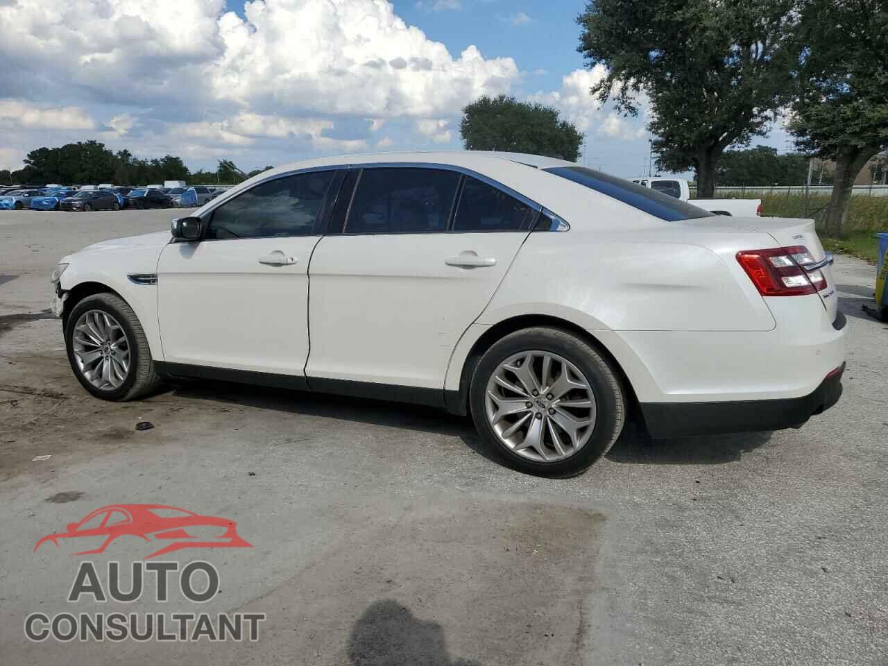 FORD TAURUS 2016 - 1FAHP2F87GG108730