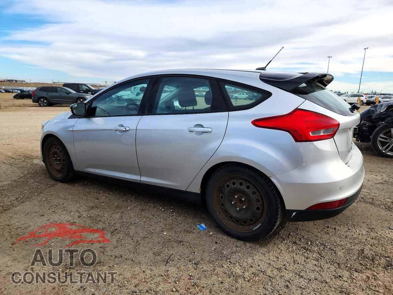 FORD FOCUS 2016 - 1FADP3K27GL286795