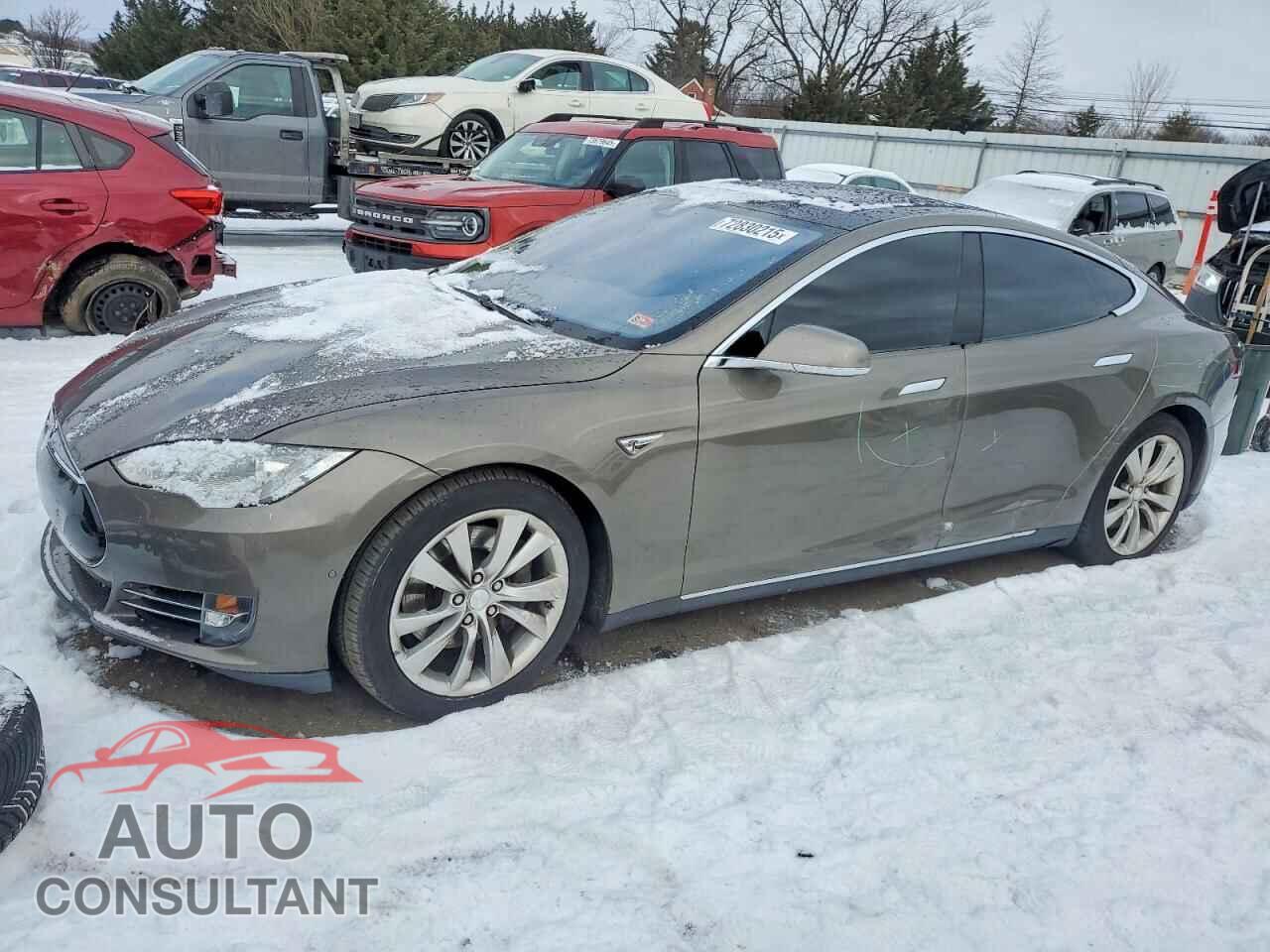 TESLA MODEL S 2015 - 5YJSA1E26FF106145