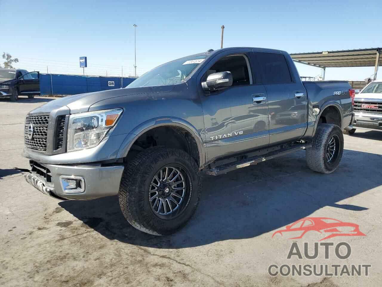 NISSAN TITAN 2018 - 1N6AA1E54JN518027