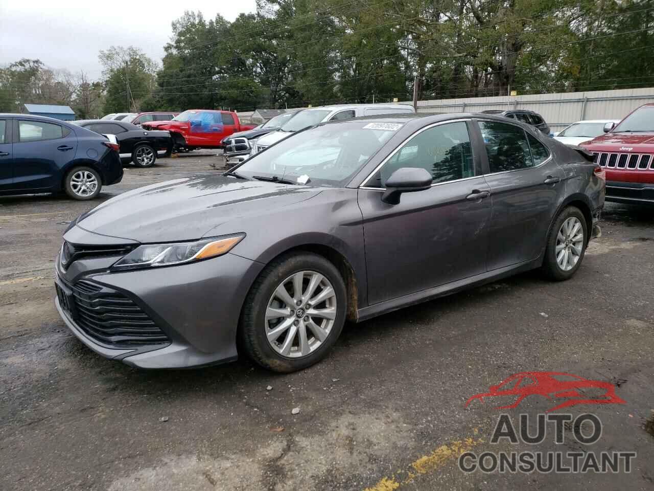 TOYOTA CAMRY 2018 - 4T1B11HK1JU097510