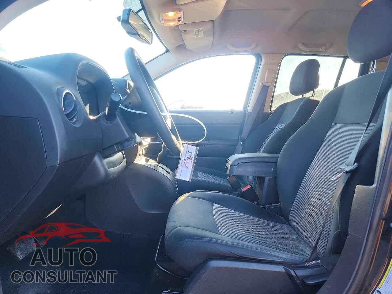 JEEP COMPASS 2016 - 1C4NJCBAXGD561027