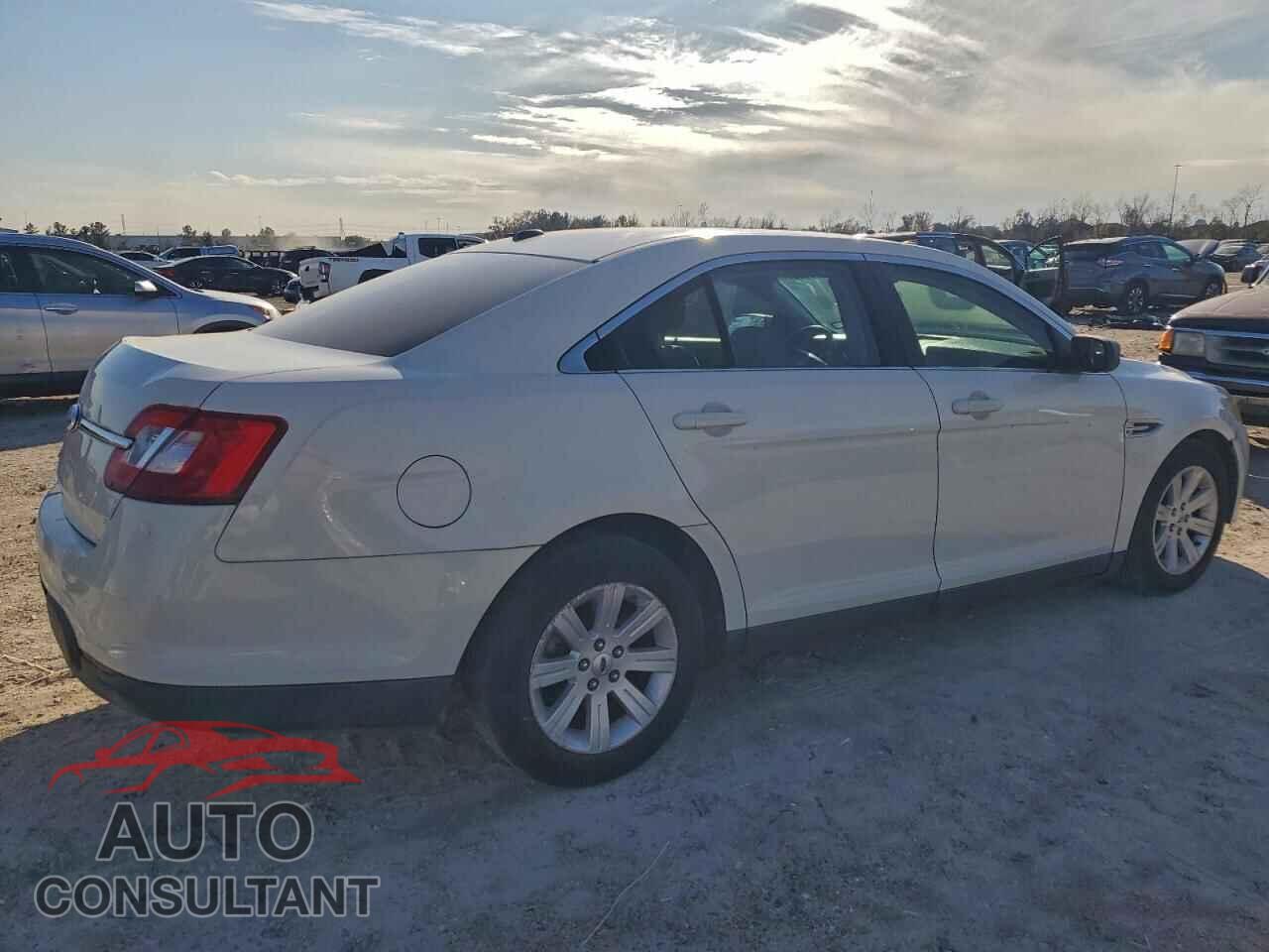 FORD TAURUS 2012 - 1FAHP2DW9CG140770
