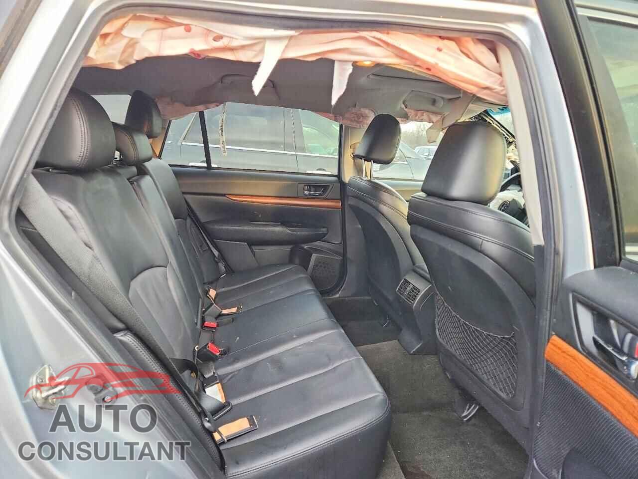 SUBARU OUTBACK 2014 - 4S4BRBLC9E3200845