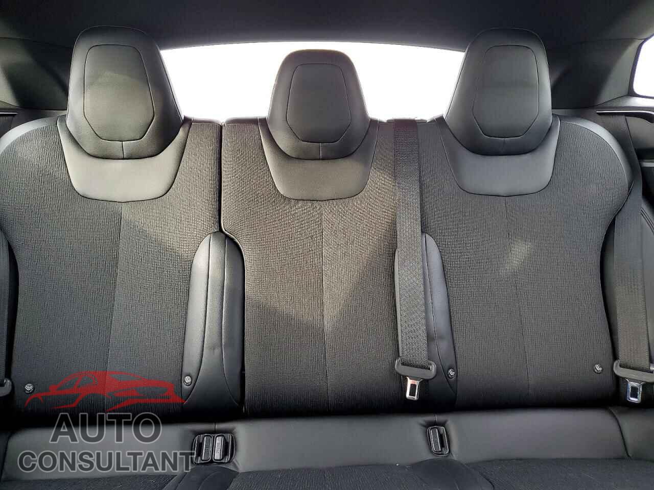 TESLA MODEL S 2017 - 5YJSA1E49HF190272