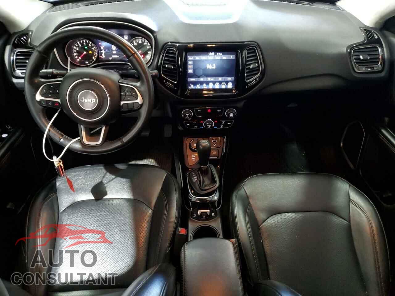 JEEP COMPASS 2019 - 3C4NJDCB7KT723292