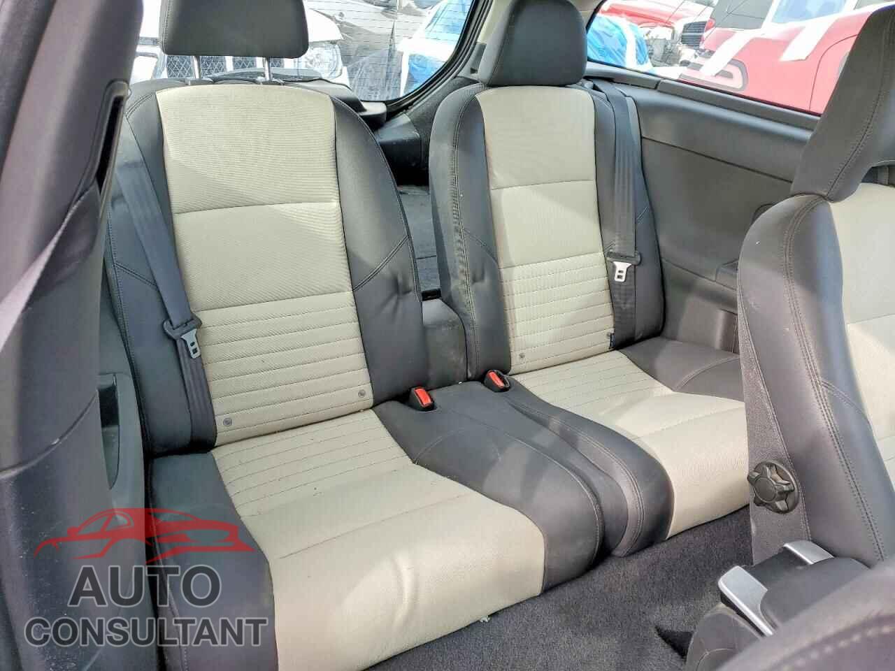 VOLVO C30 2012 - YV1672MK6C2266140