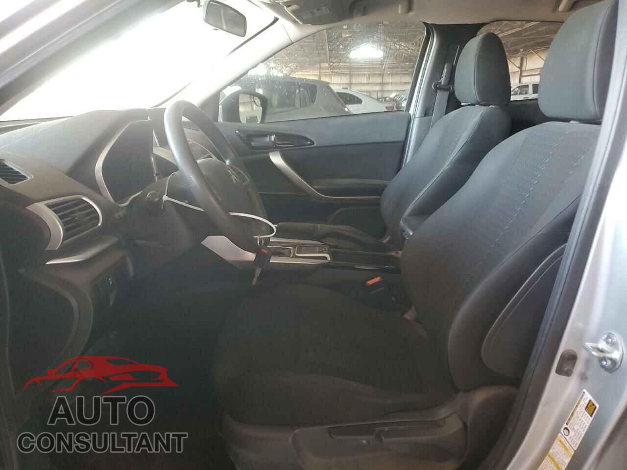 MITSUBISHI ECLIPSE 2019 - JA4AT4AA7KZ000614
