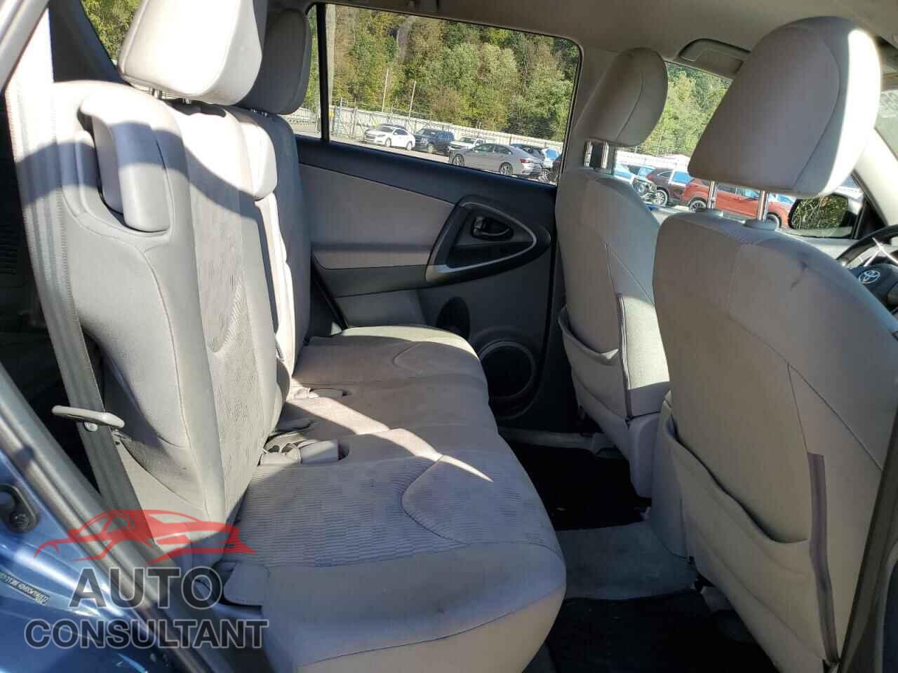 TOYOTA RAV4 2012 - 2T3BF4DV0CW196932