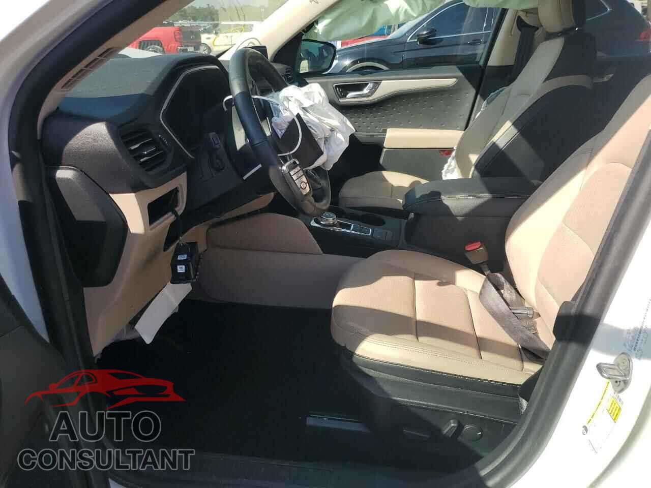 FORD ESCAPE 2020 - 1FMCU0H68LUA24310