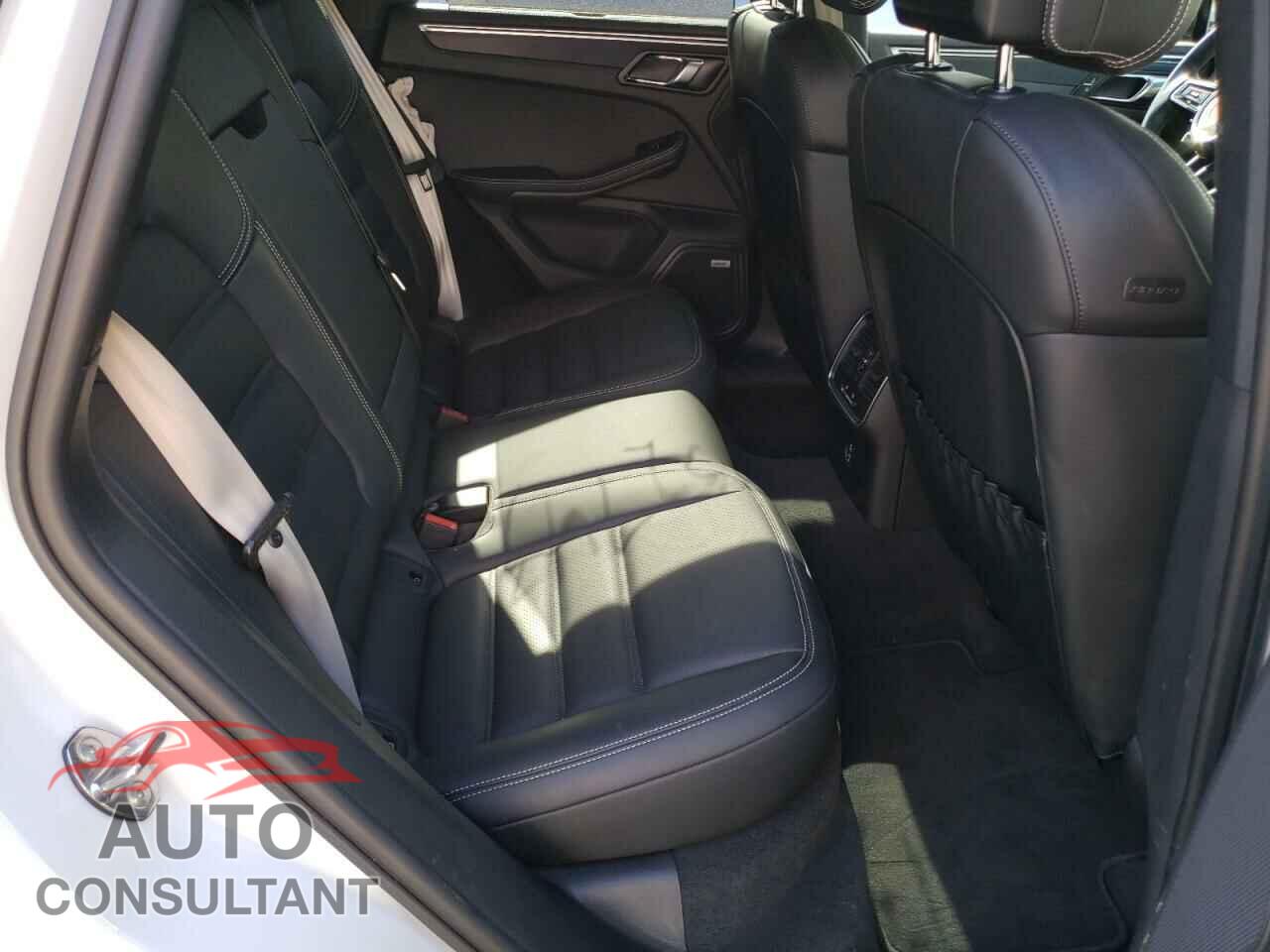PORSCHE MACAN 2022 - WP1AF2A57NLB30385