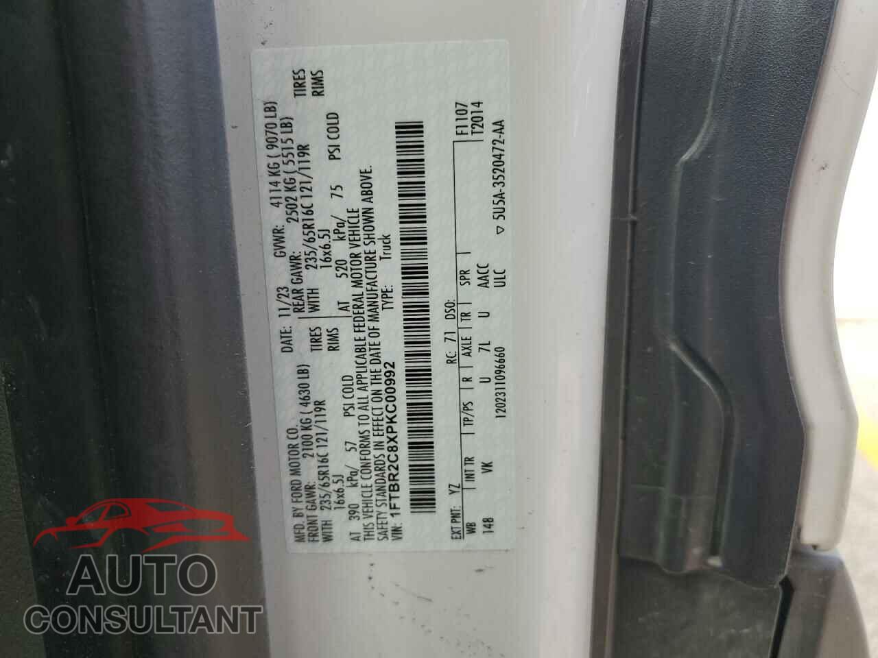 FORD TRANSIT 2023 - 1FTBR2C8XPKC00992