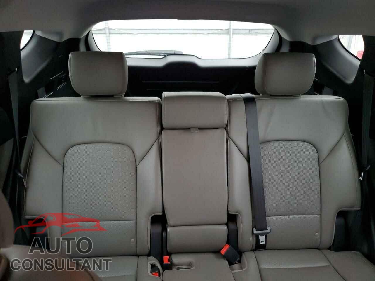 HYUNDAI SANTA FE 2017 - 5NMZU3LB4HH015171