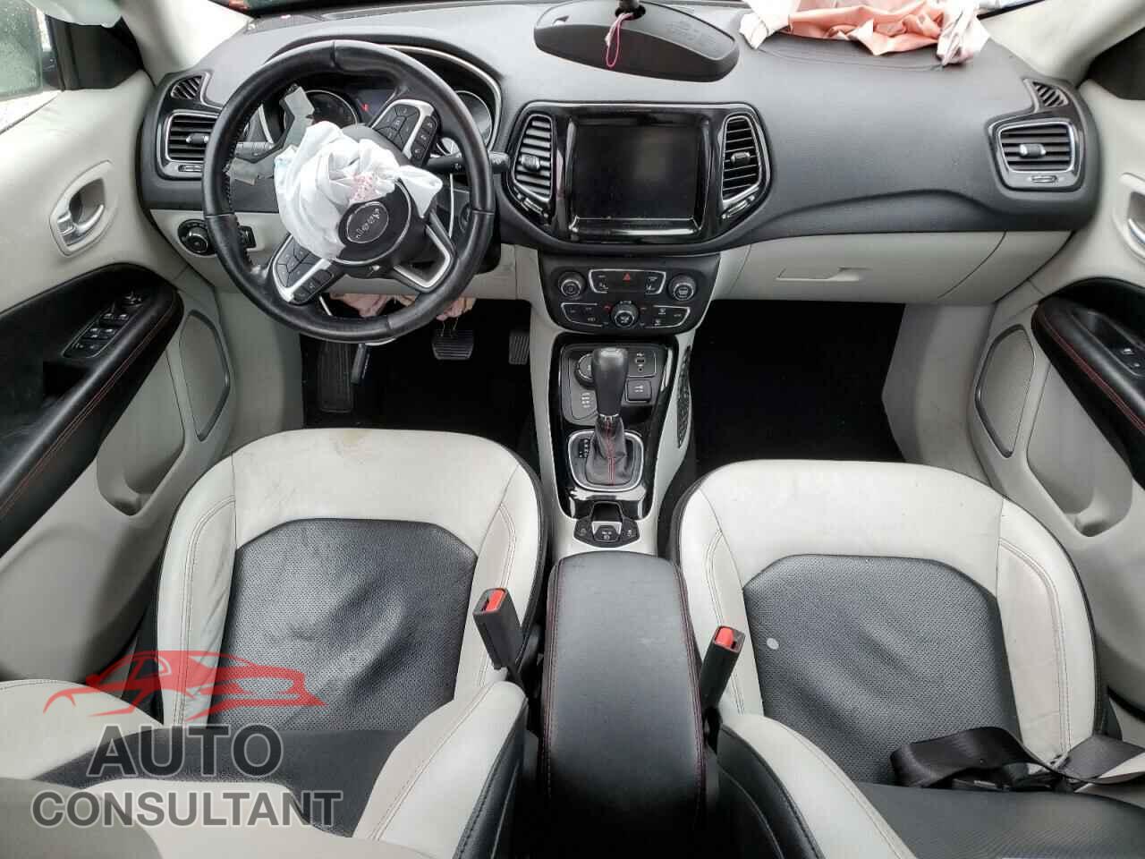 JEEP COMPASS 2021 - 3C4NJDCBXMT604395