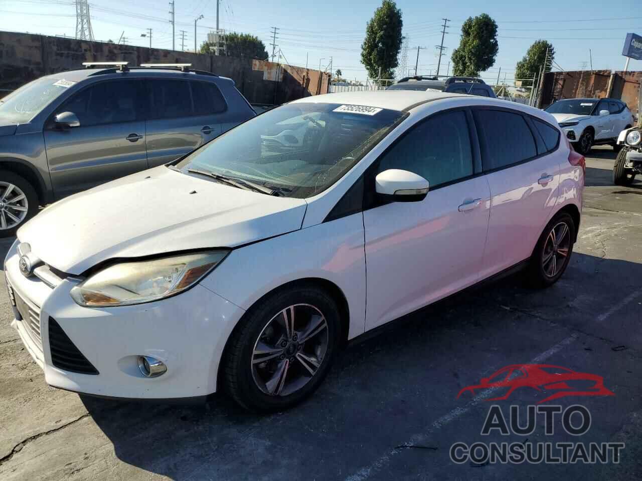 FORD FOCUS 2014 - 1FADP3K23EL420943