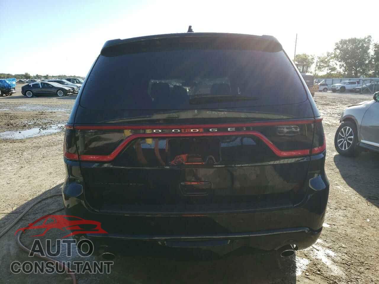 DODGE DURANGO 2018 - 1C4SDJCT4JC228754