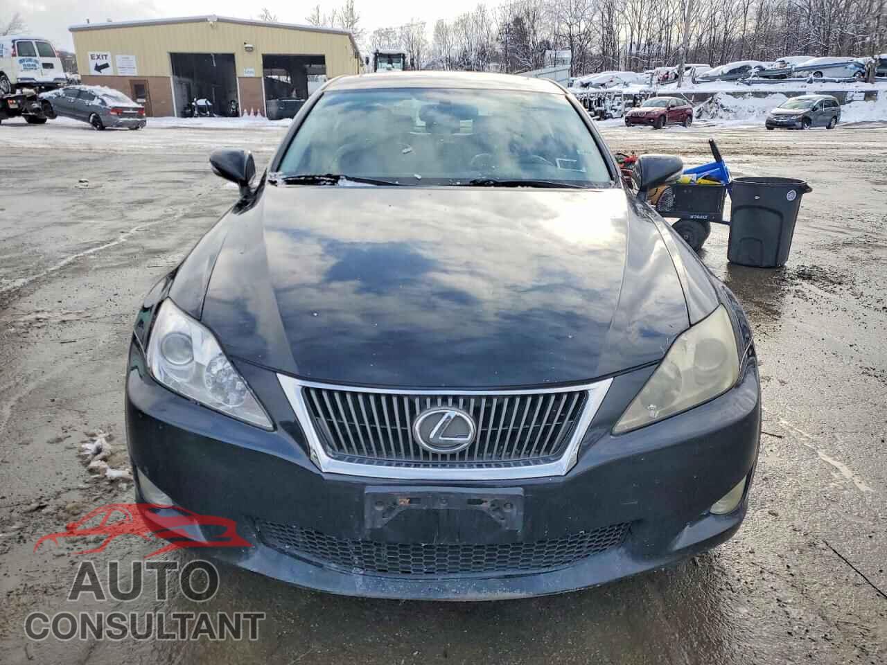 LEXUS IS 2009 - JTHCK262995035677