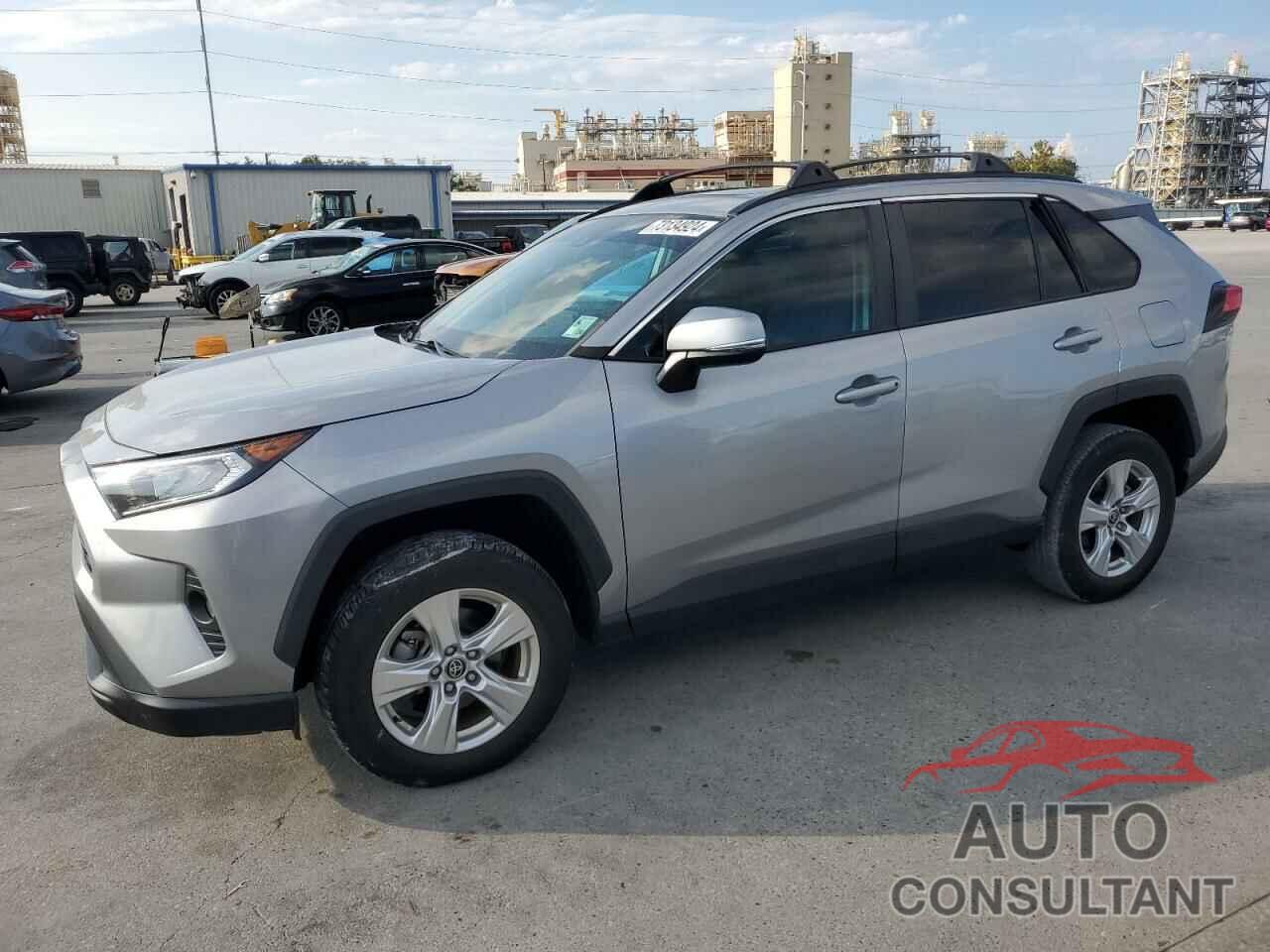 TOYOTA RAV4 2021 - 2T3W1RFV3MC162061