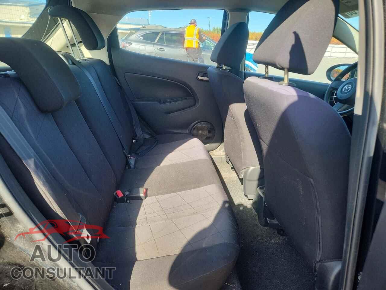 MAZDA 2 2012 - JM1DE1KZ0C0145869