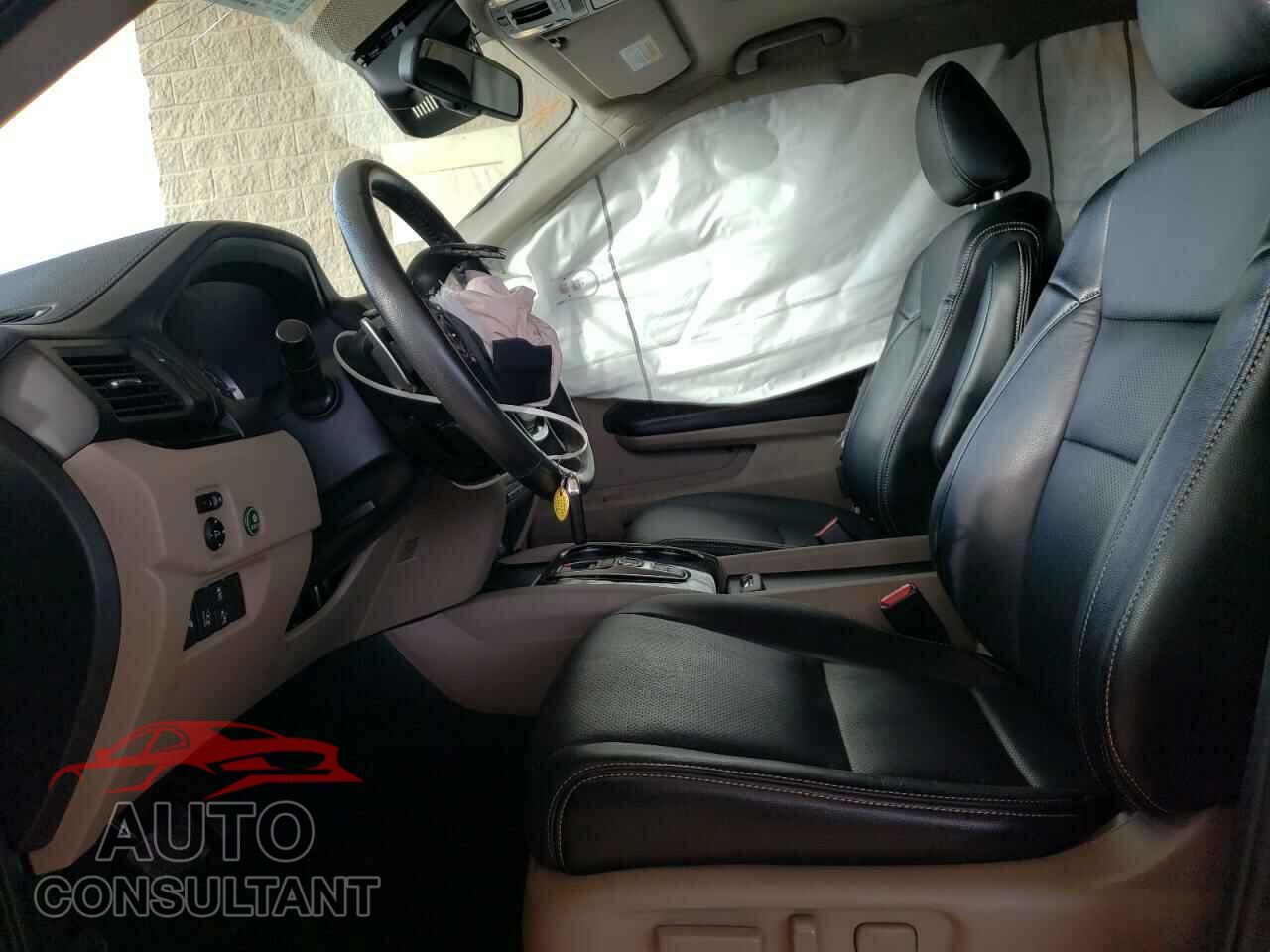 HONDA PILOT 2016 - 5FNYF6H09GB073095