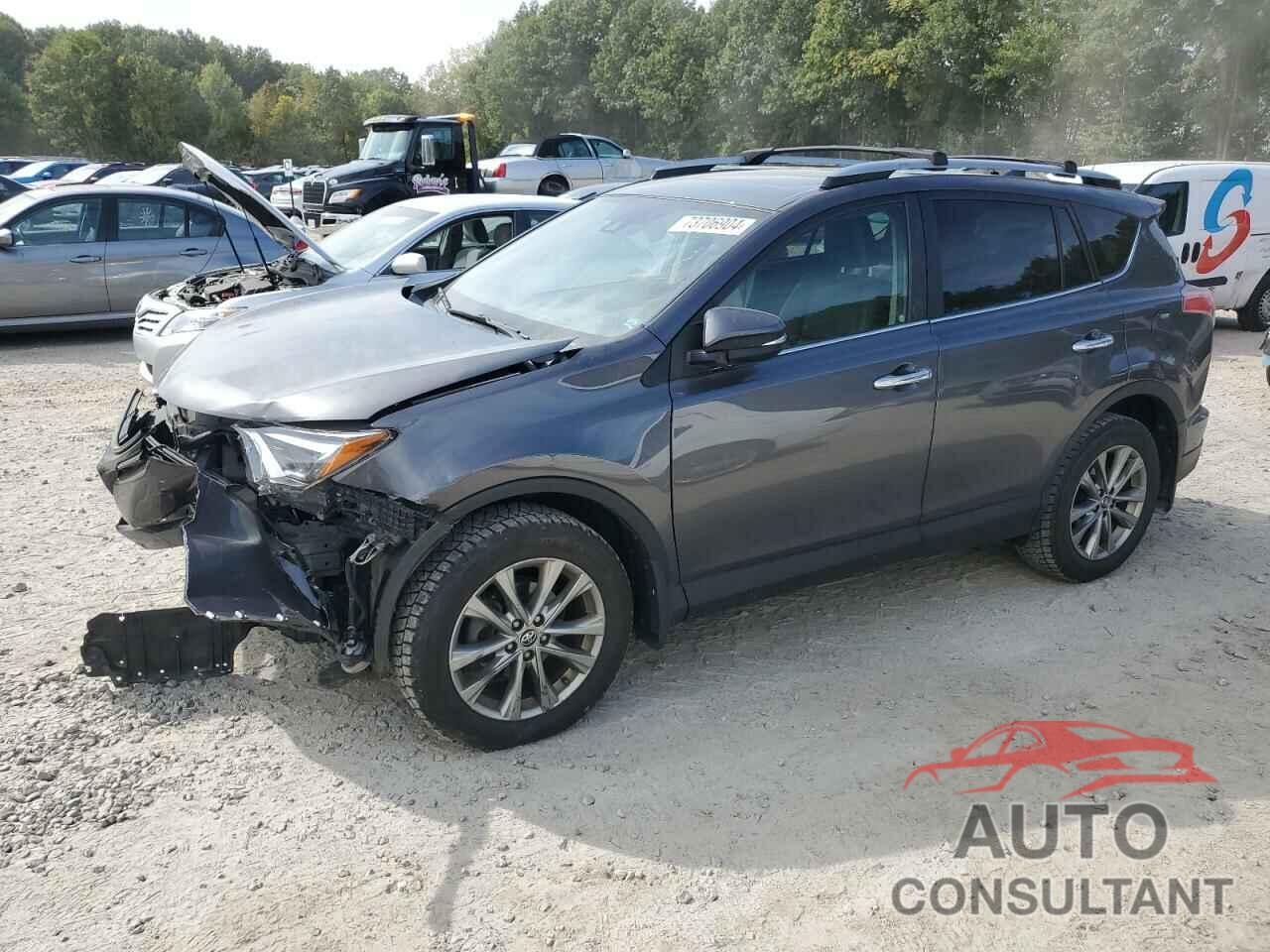 TOYOTA RAV4 2017 - JTMDFREV3HJ713845