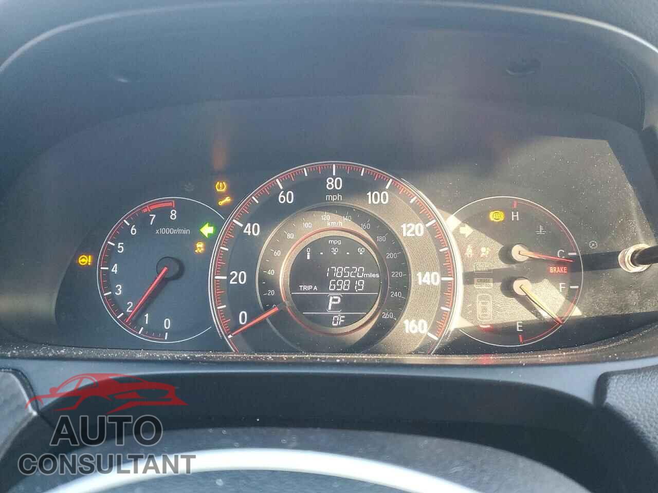 HONDA ACCORD 2017 - 1HGCR2F16HA217218
