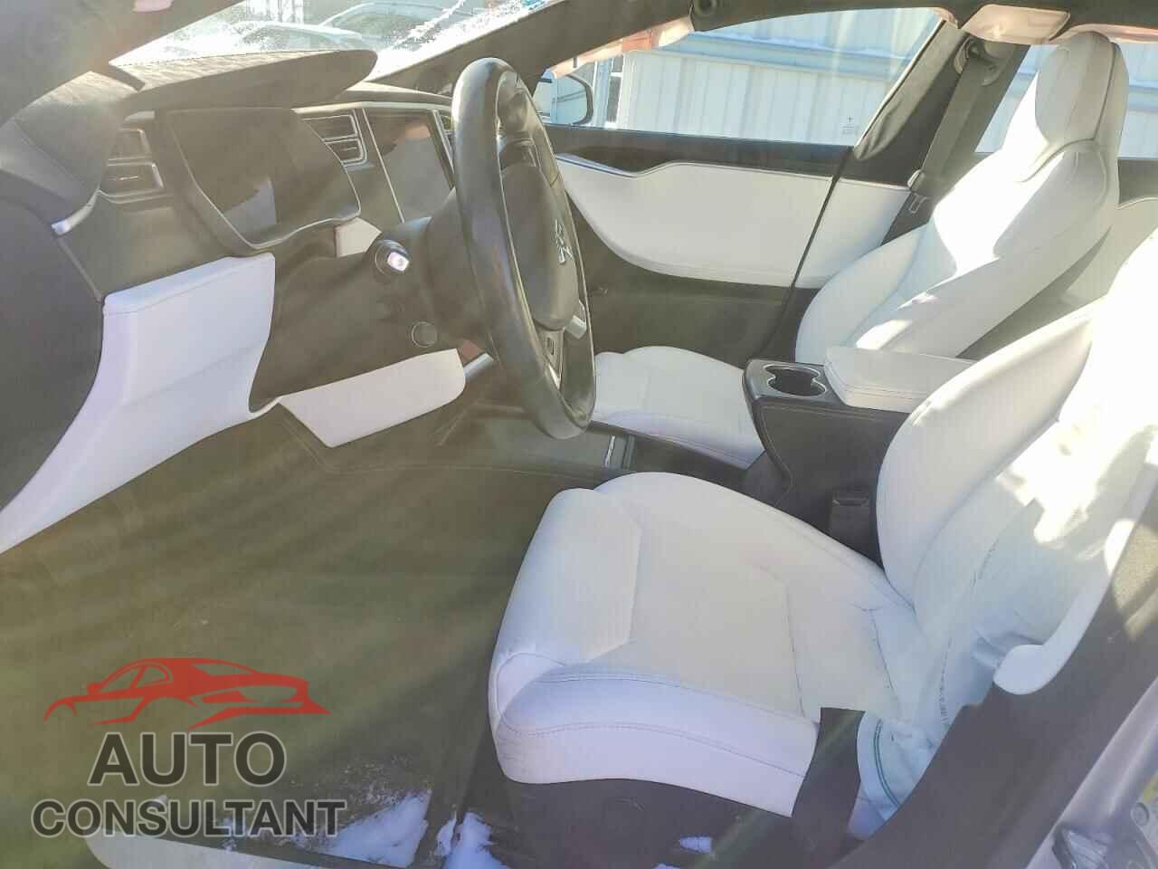 TESLA MODEL S 2017 - 5YJSA1E2XHF199772