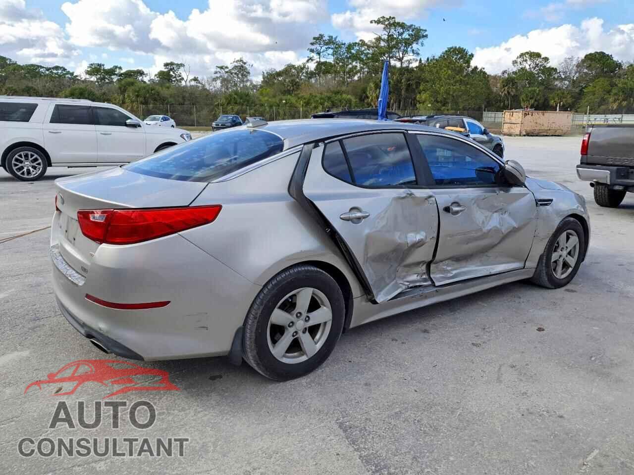 KIA OPTIMA 2015 - KNAGM4A73F5556432
