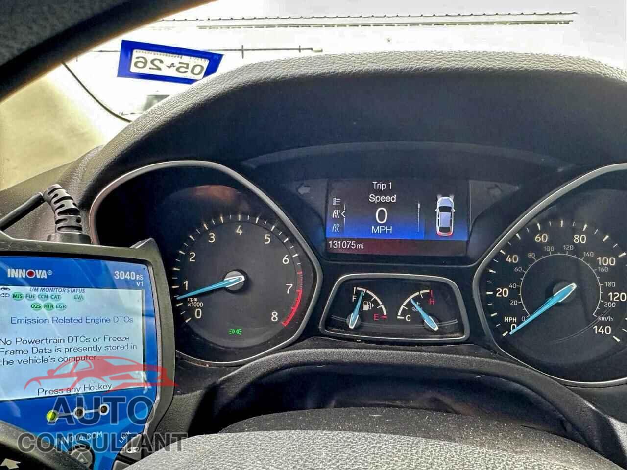FORD FOCUS 2015 - 1FADP3E21FL374591