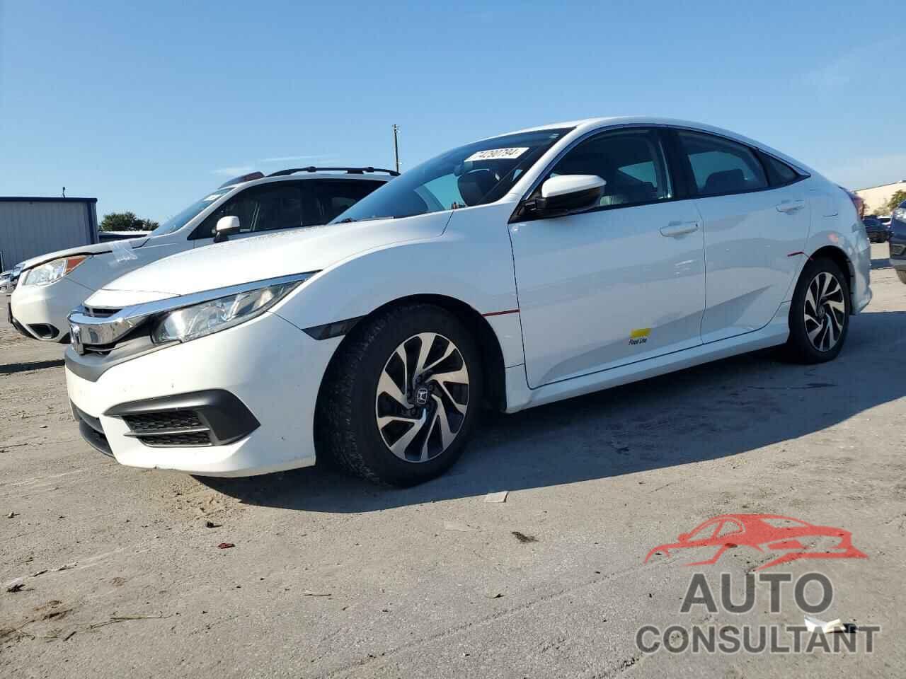 HONDA CIVIC 2018 - 2HGFC2F56JH574651
