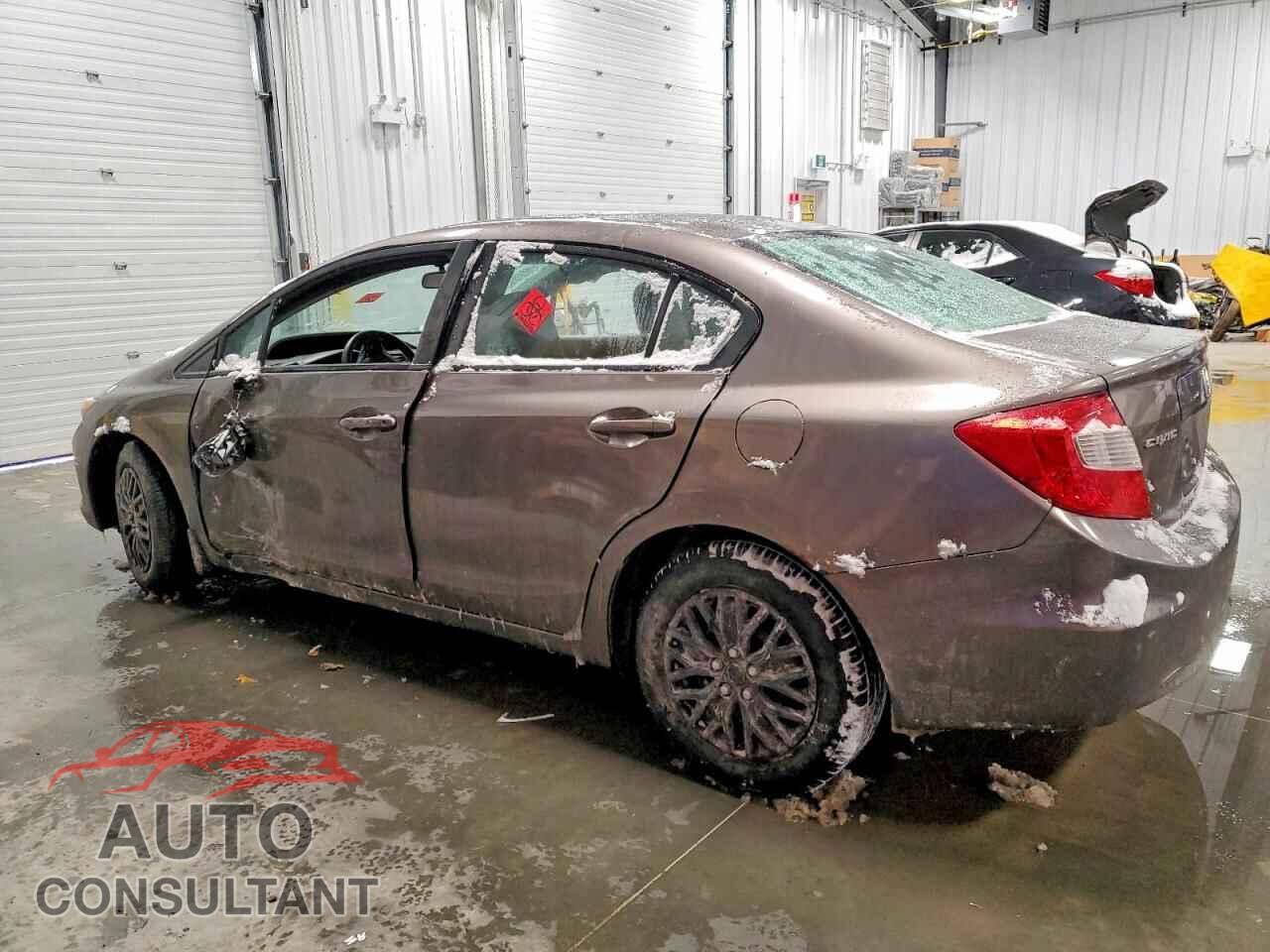 HONDA CIVIC 2012 - 2HGFB2E46CH029435