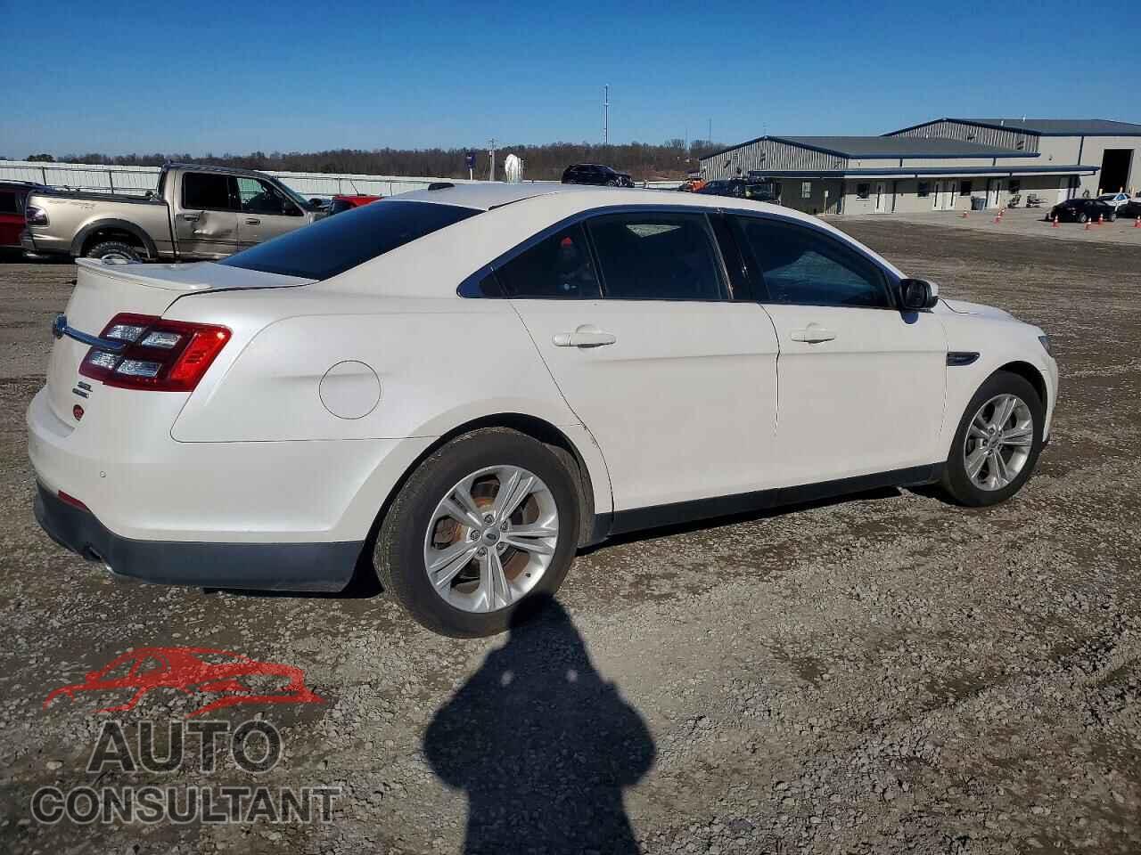 FORD TAURUS 2015 - 1FAHP2E85FG195799