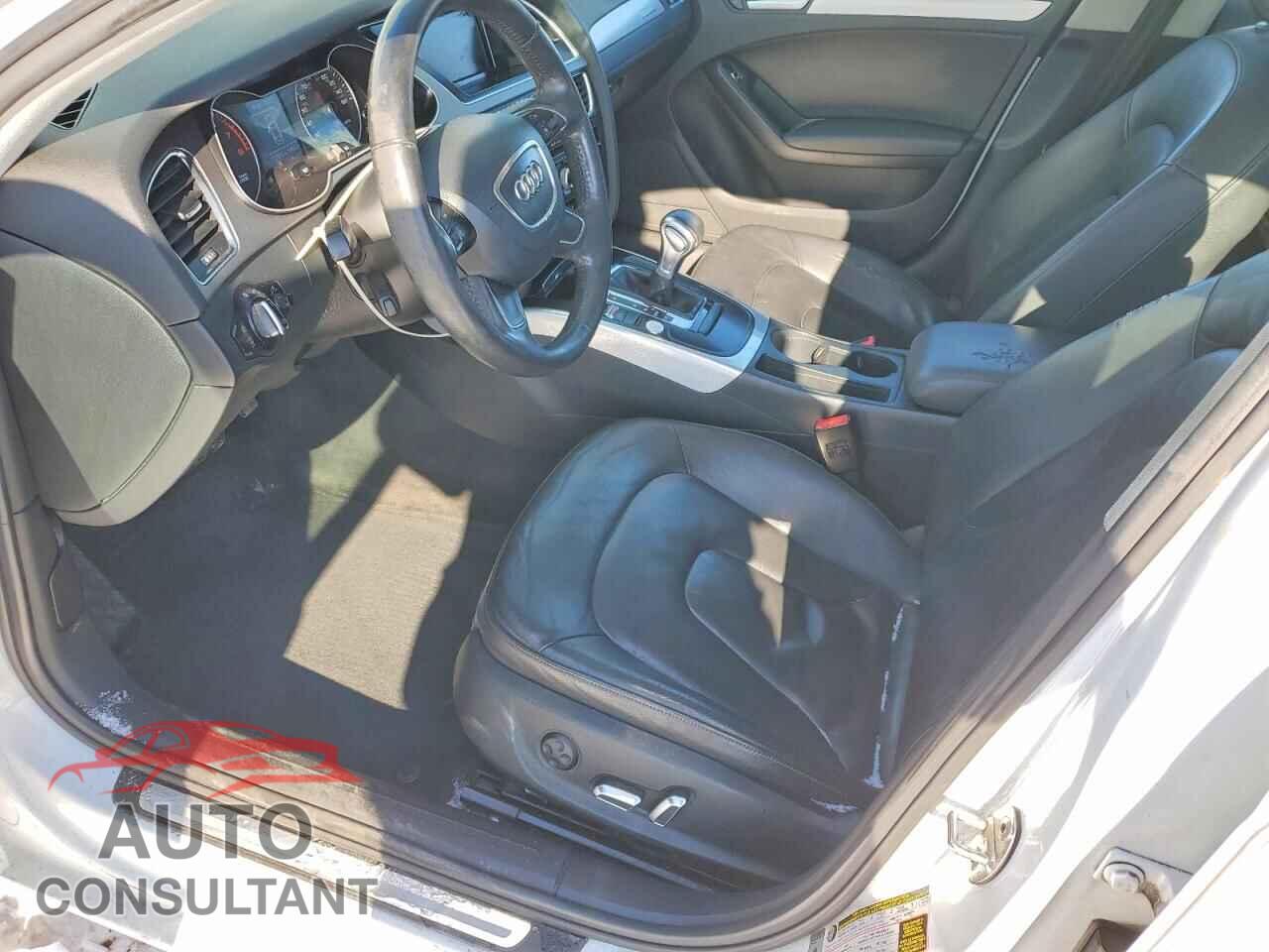 AUDI A4 2013 - WAUFFAFL3DN036433