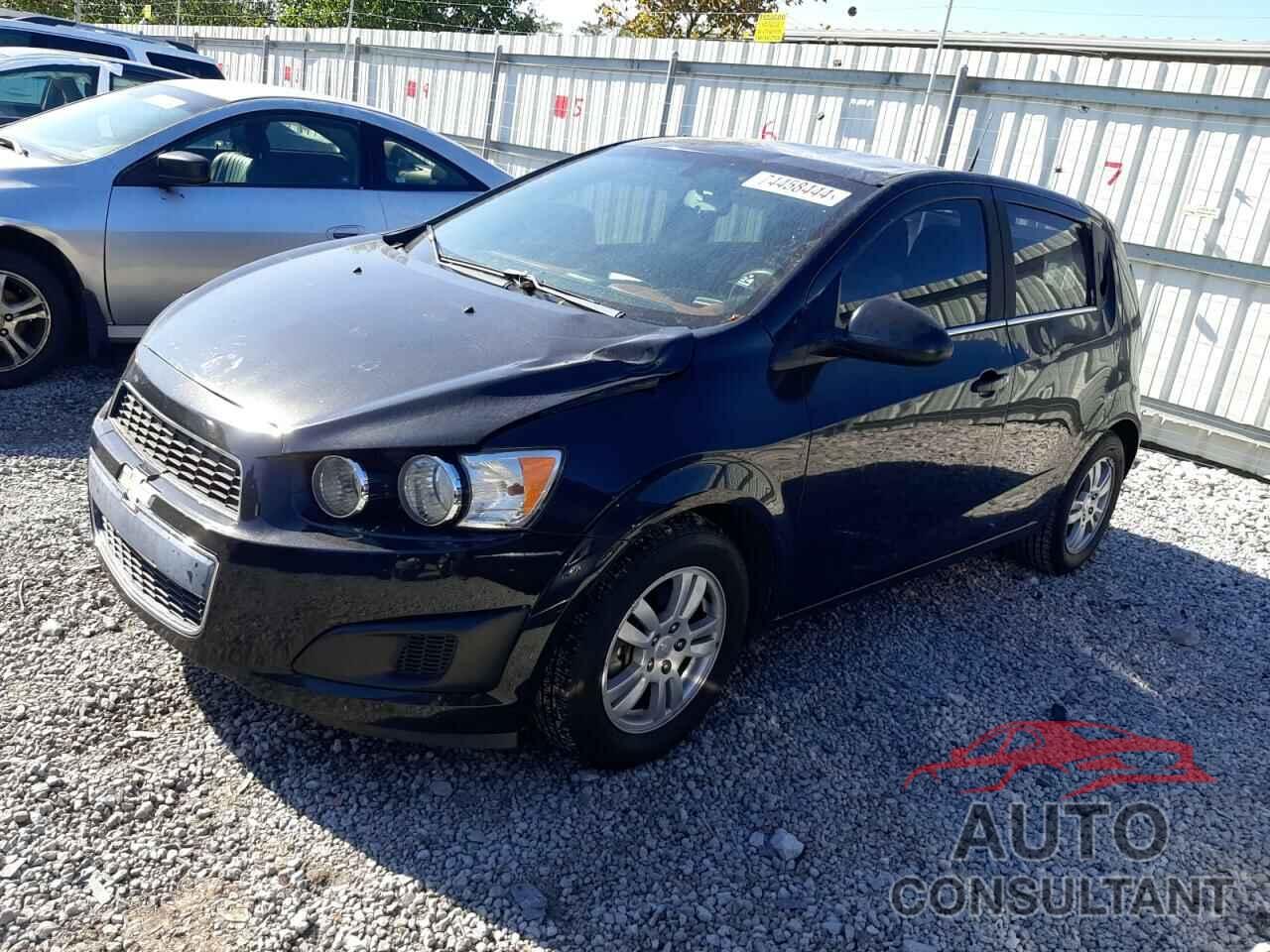 CHEVROLET SONIC 2014 - 1G1JC6SH5E4208918
